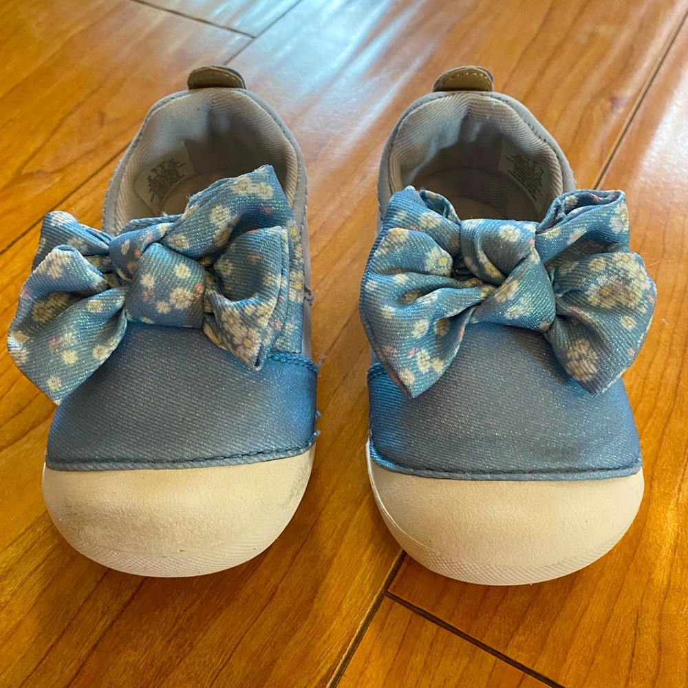 Stride Rite Soft Motion Atlas Sneakers